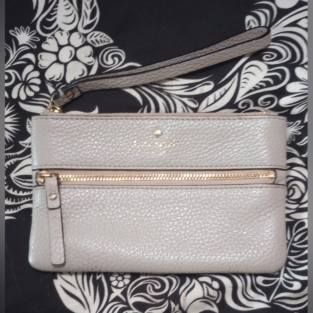 Kate Spade wristlet